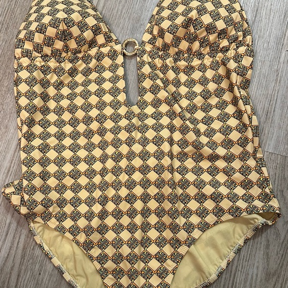 Tory Burch ring holder swim one piece XL - Picture 3 of 5